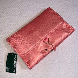 NWT Sonia Kashuk Hanging Travel Valet, Makeup Bag, Coral with Gold Design